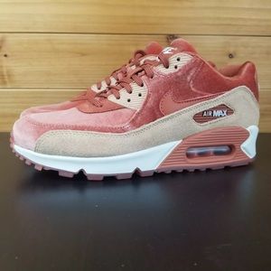 Nike Air Max 90 LX Dusty Peach Velvet Style